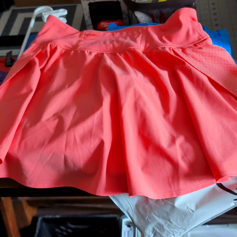 Spanks skort size m